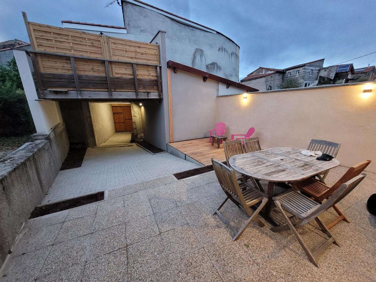 Les Maisons Bareyre - Grandes Maisons Avec Terrasse Saint-Sandoux Екстериор снимка